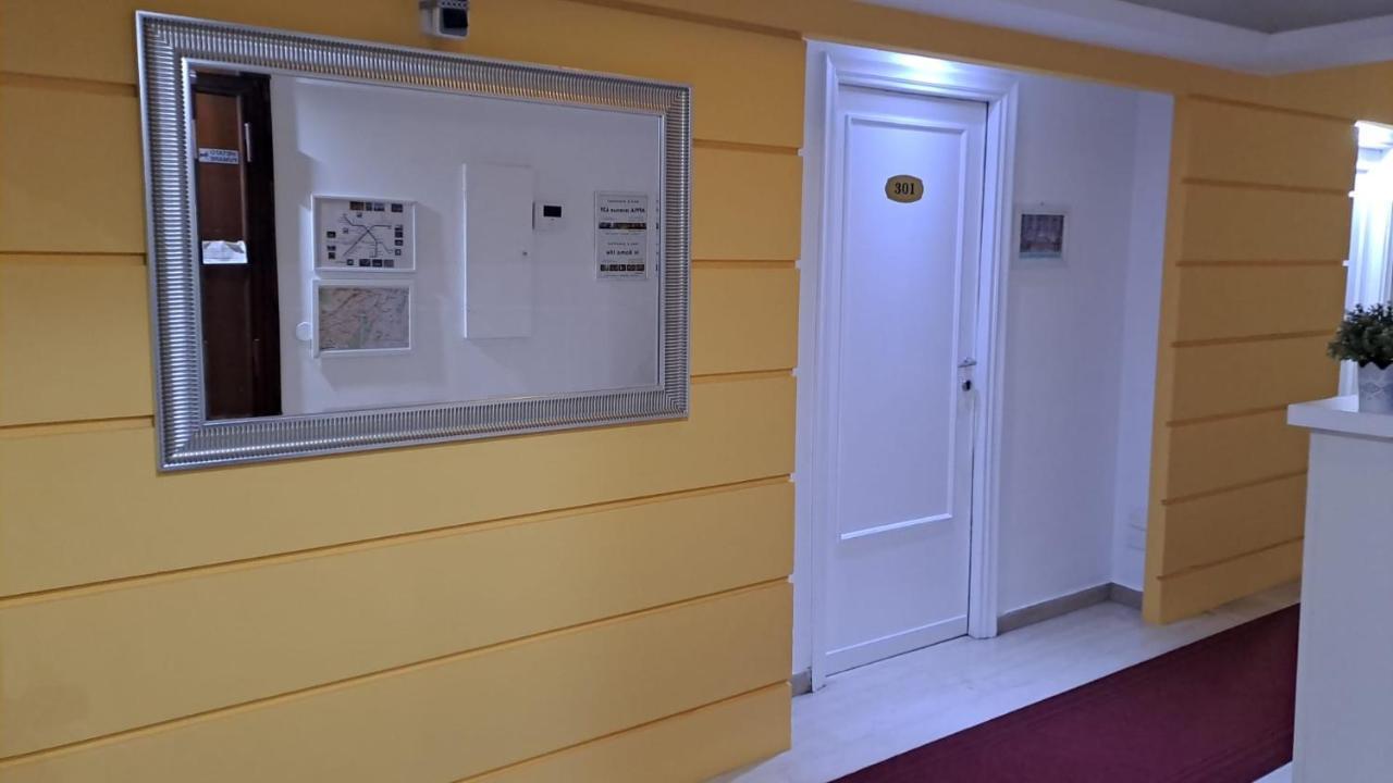 In Roma Life Hotel Екстериор снимка